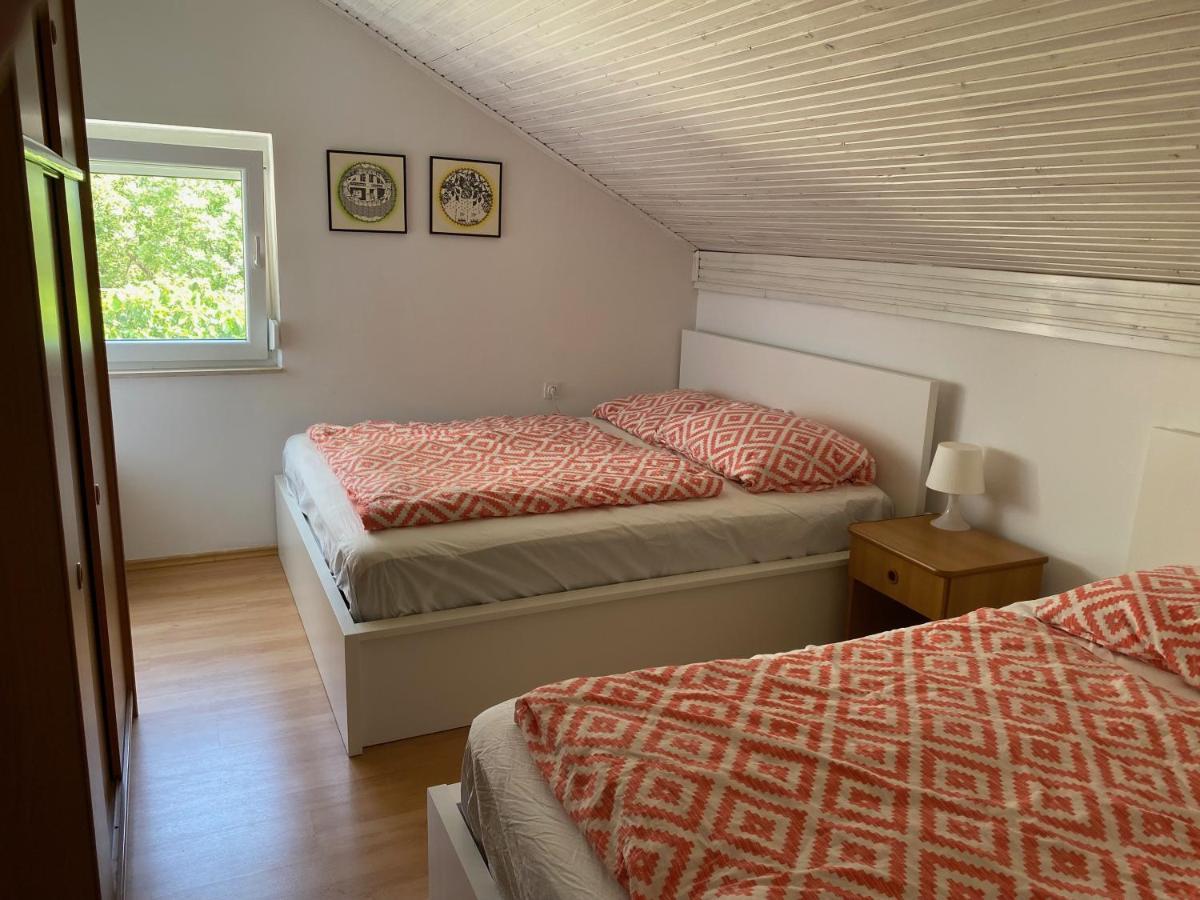 Seaview Apartments Ядраново Экстерьер фото